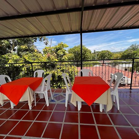 Hotel Colonial Villavieja Luaran gambar