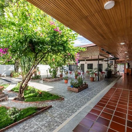 Hotel Colonial Villavieja Luaran gambar
