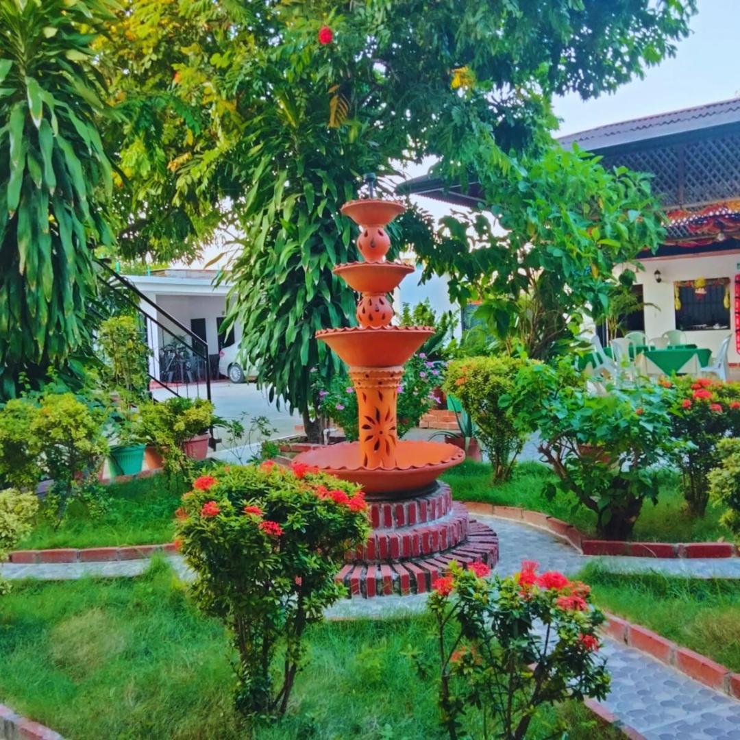 Hotel Colonial Villavieja Luaran gambar