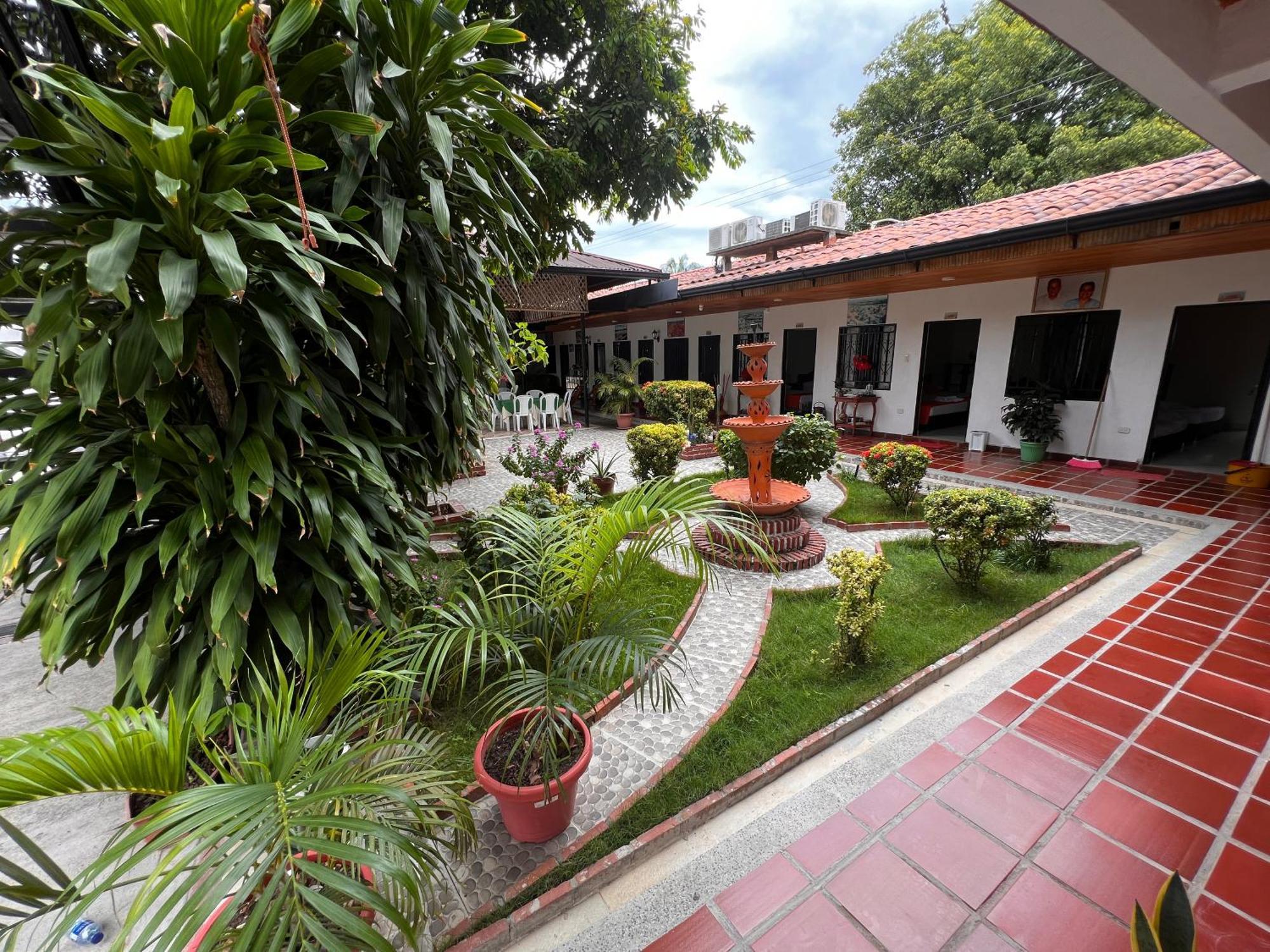 Hotel Colonial Villavieja Luaran gambar